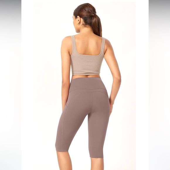 4 Pairs ODODOS High Waist Workout Capris with Pockets - Yoga Capri Leggings - Picture 3 of 5